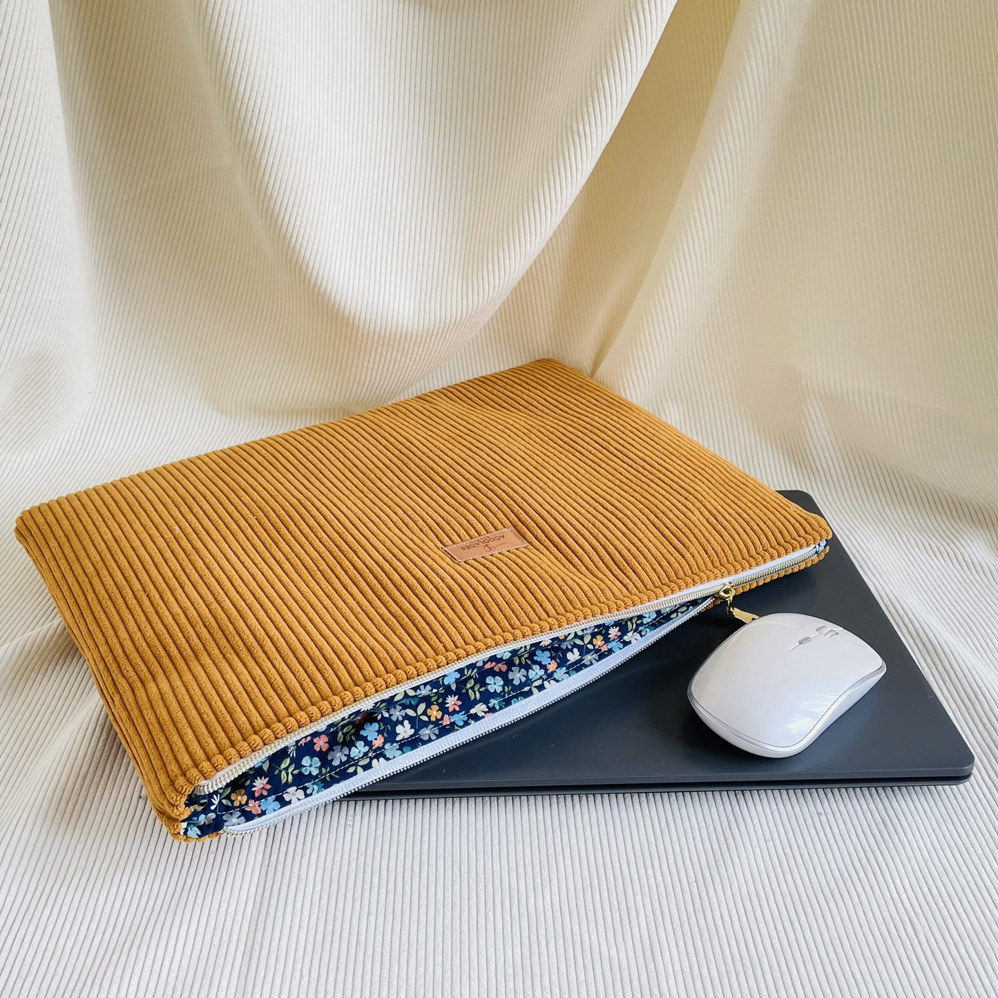 Housse à ordinateur - Corduroy